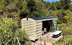 The Box Car With Outdoor Private Bath